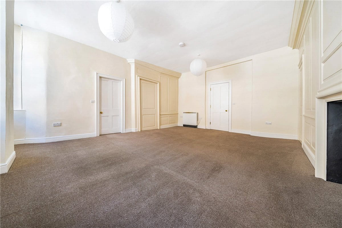 1 bedroom flat, Westgate Street, Bath BA1 - Available