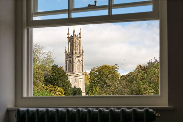 5 bedroom house, Lansdown Place East, Bath BA1 - Let Agreed