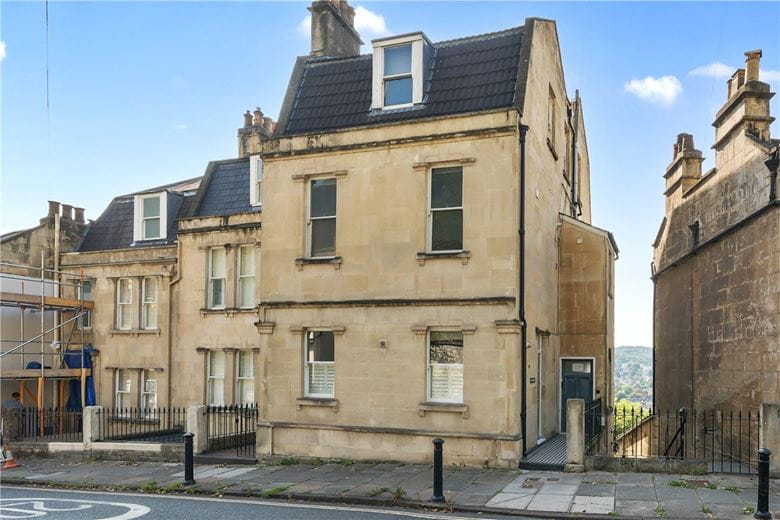 3 bedroom maisonette, Lower Camden Place, Bath BA1 - Let Agreed