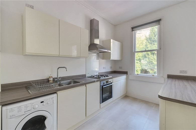 3 bedroom maisonette, Lower Camden Place, Bath BA1 - Let Agreed