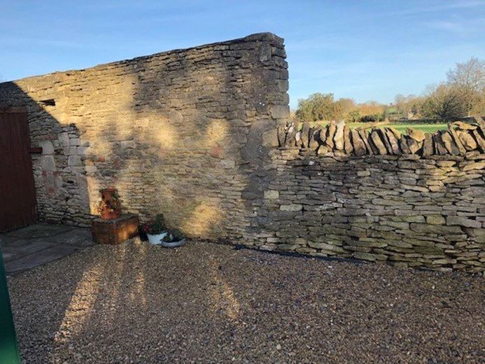 1 bedroom cottage, Norley Lane, Tormarton GL9