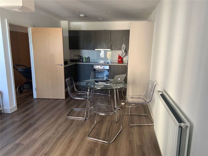 2 bedroom flat, Midland Road, Bath BA2 - Let Agreed