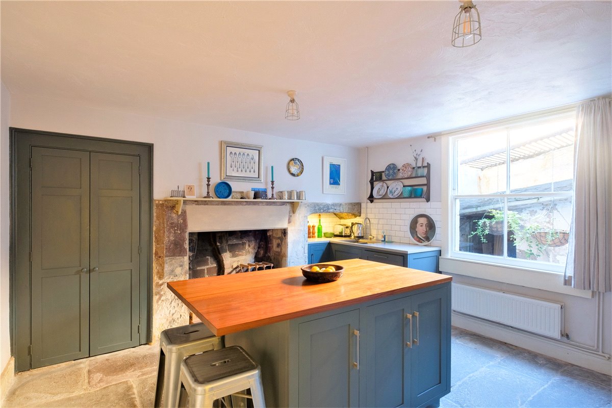 3 bedroom house, Northampton Street, Bath BA1