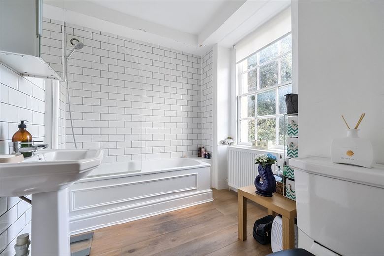 1 bedroom flat, Alfred Street, Bath BA1 - Let Agreed