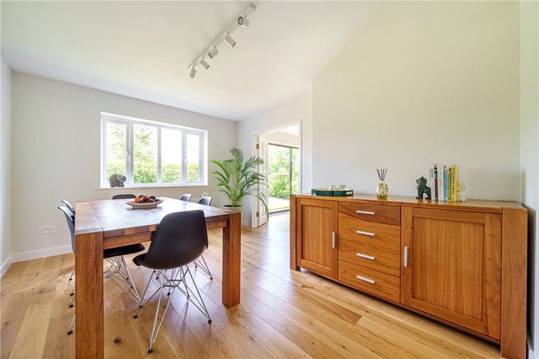 4 bedroom house, Woodlands, Pickwick SN13 - Let Agreed