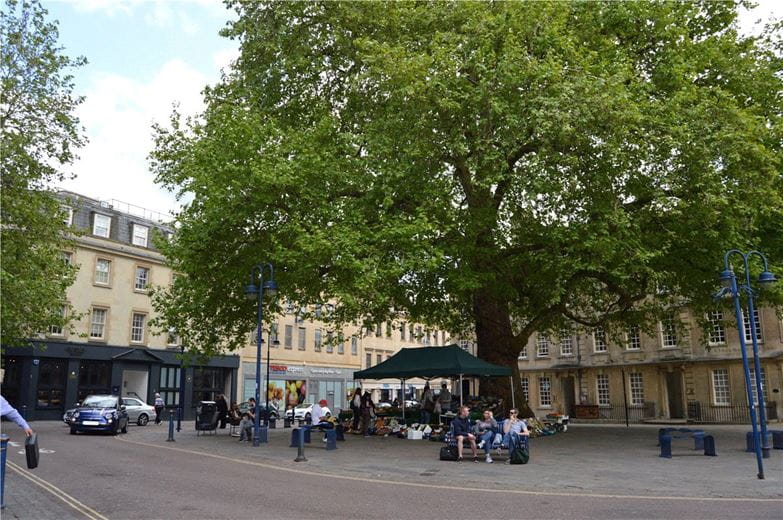 2 bedroom flat, Monmouth Street, Bath BA1