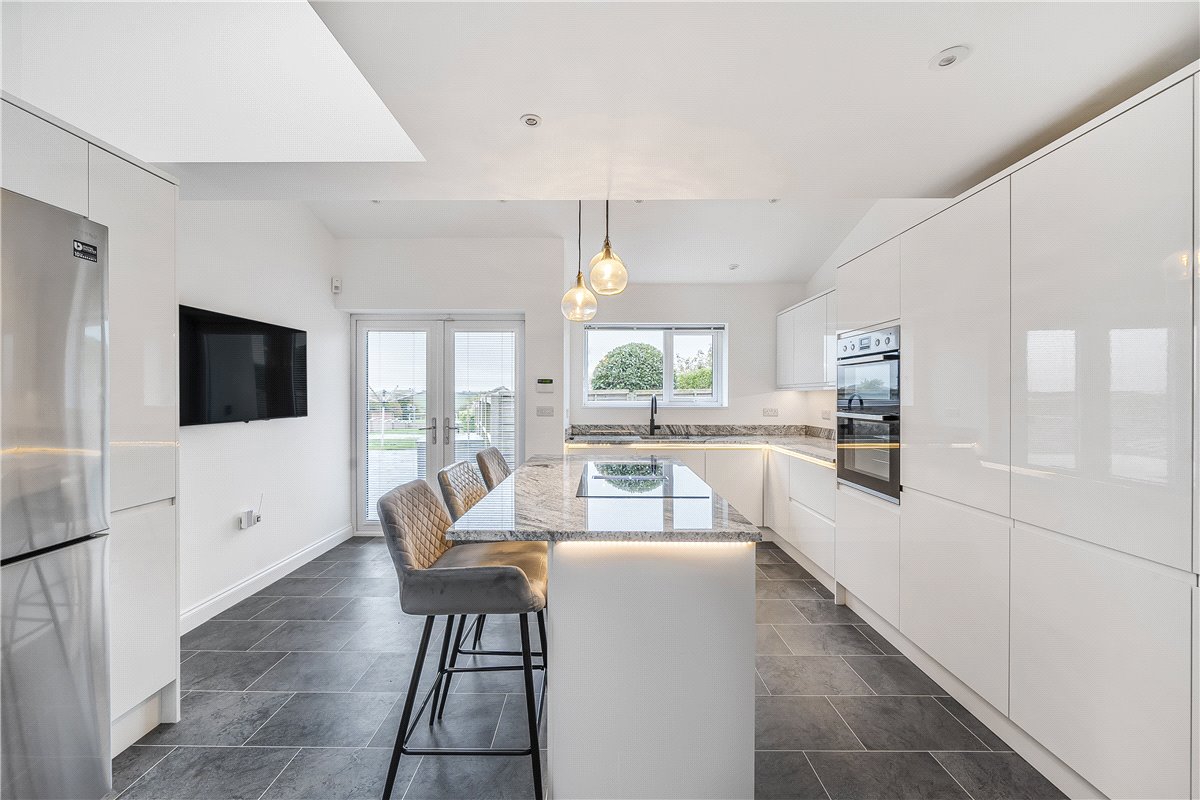 3 bedroom house, Tunley, Bath BA2