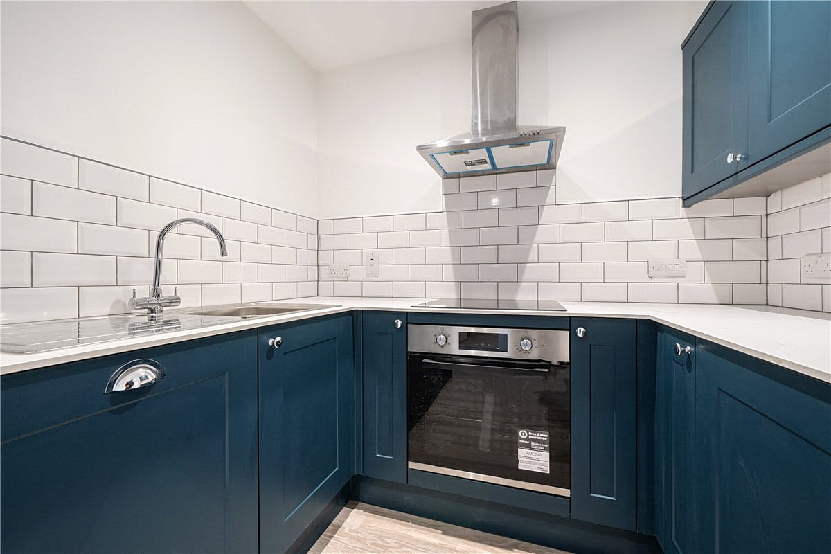 1 bedroom flat, Palace Yard Mews, Bath BA1 - Let Agreed