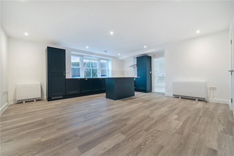 2 bedroom flat, Palace Yard Mews, Bath BA1 - Available