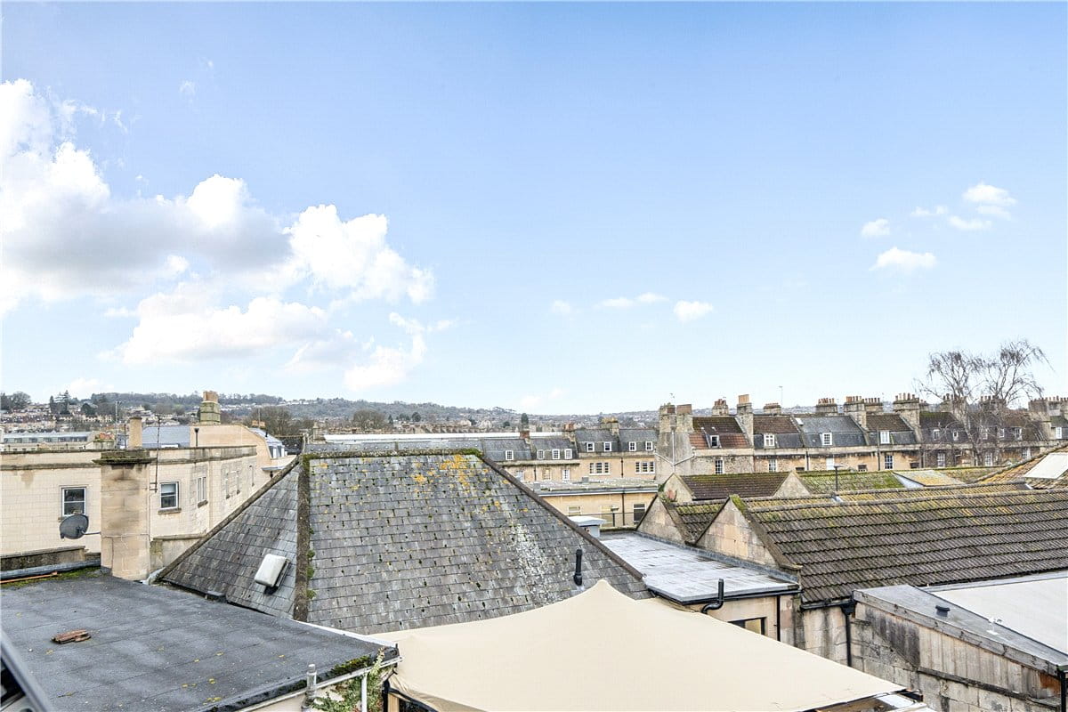 2 bedroom flat, Palace Yard Mews, Bath BA1 - Available