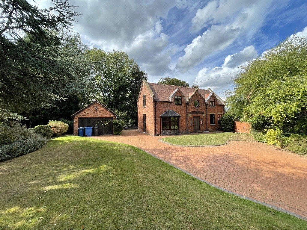 3 bedroom house, School Lane, Hints B78 - Sold STC