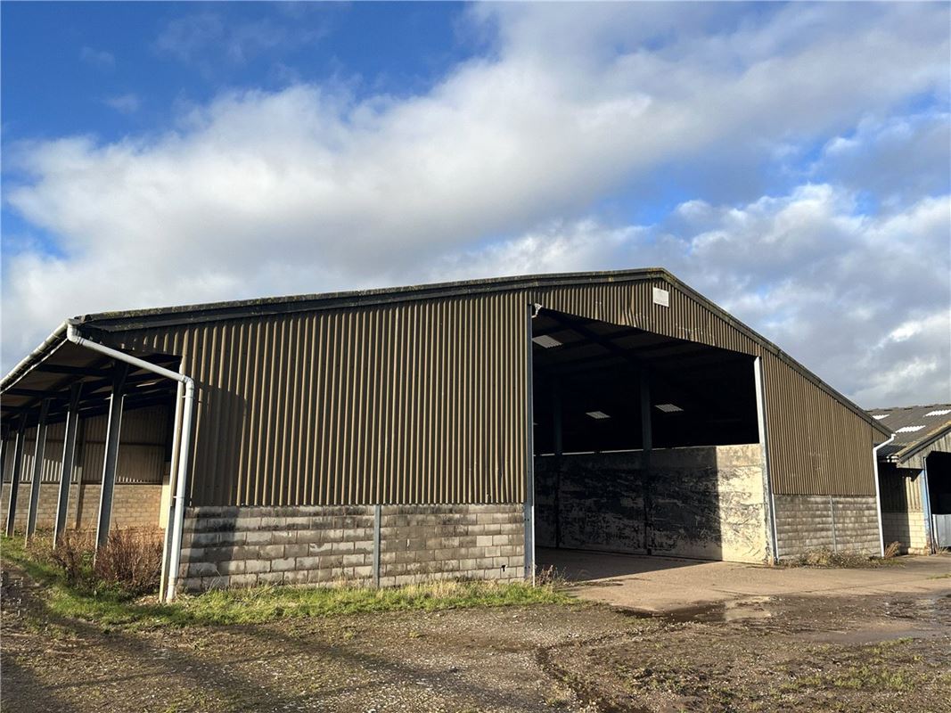  bedroom , Tolldish Lane, Great Haywood ST18 - Available