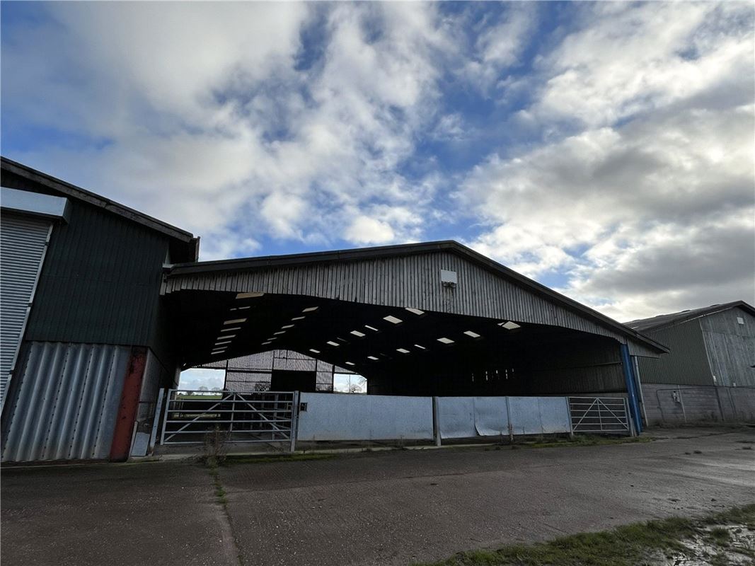  bedroom , Tolldish Lane, Great Haywood ST18 - Available