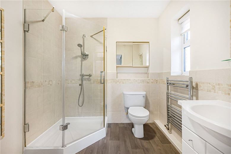 4 bedroom house, Putlowes Drive, Fleet Marston HP18 - Let Agreed