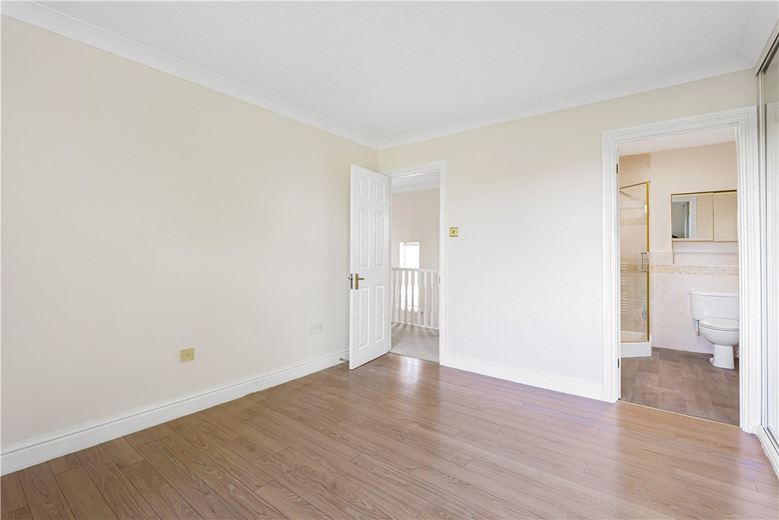 4 bedroom house, Putlowes Drive, Fleet Marston HP18 - Let Agreed