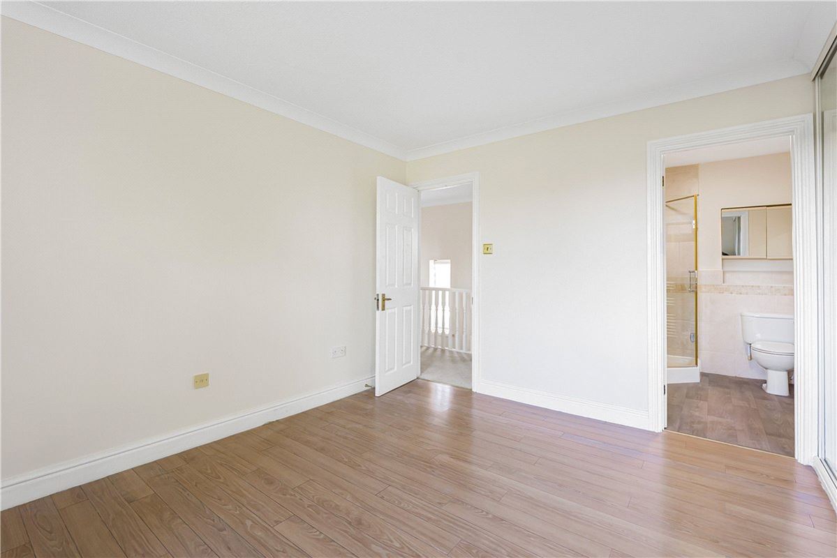 4 bedroom house, Putlowes Drive, Fleet Marston HP18 - Let Agreed