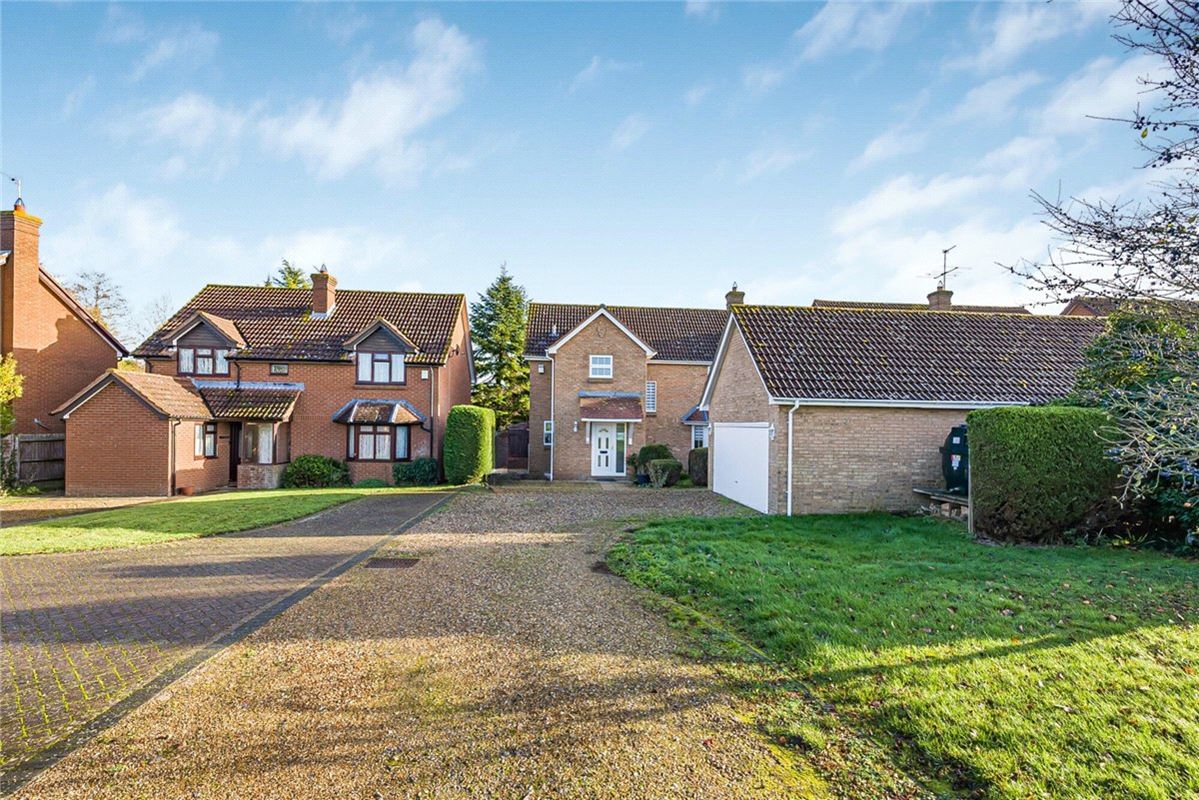 4 bedroom house, Putlowes Drive, Fleet Marston HP18 - Let Agreed