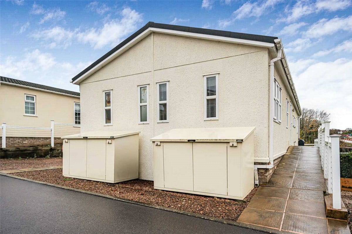  House, Red Lane, Burton Green CV8 - Let Agreed