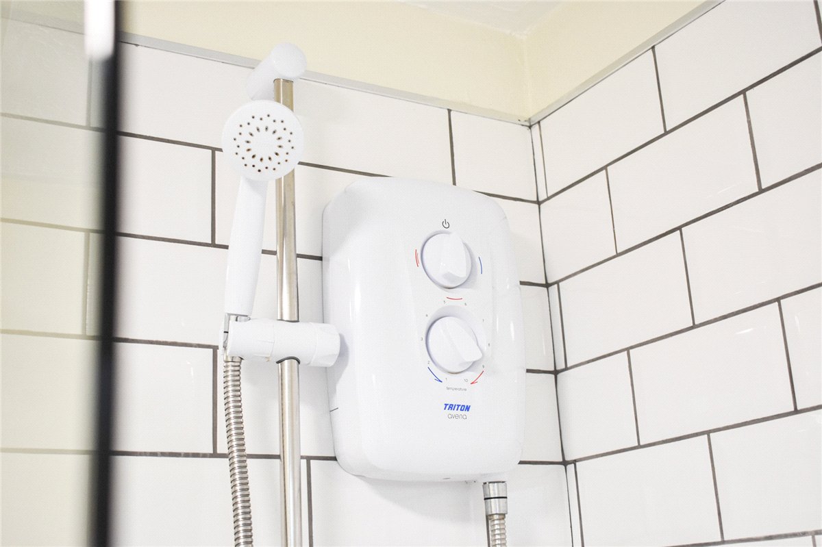 3 bedroom house, Burton Grove, Leighton CW1 - Let Agreed