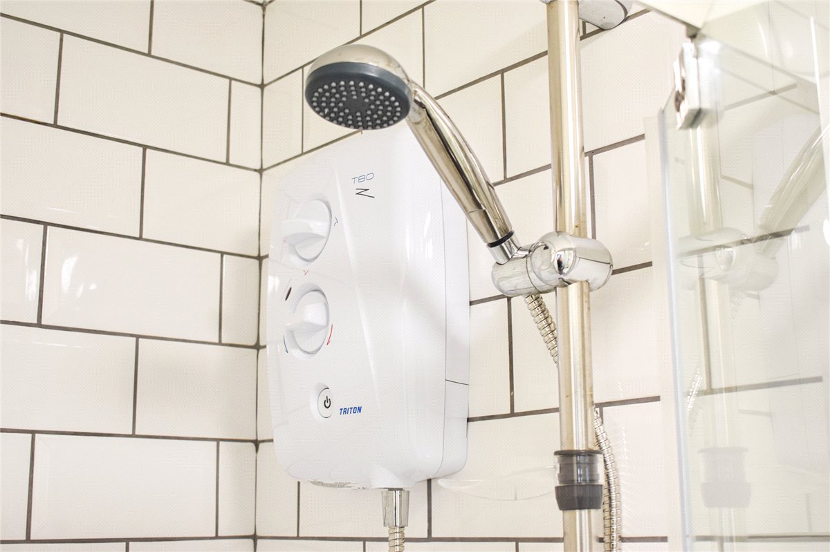 3 bedroom house, Burton Grove, Leighton CW1 - Let Agreed