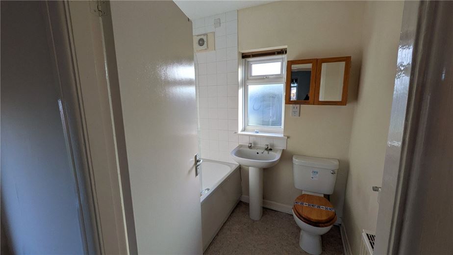 2 bedroom house, Mill Street, Hazel Grove SK7 - Available