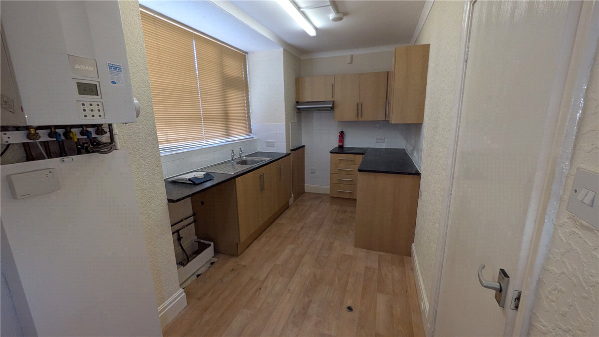 2 bedroom house, Mill Street, Hazel Grove SK7 - Available