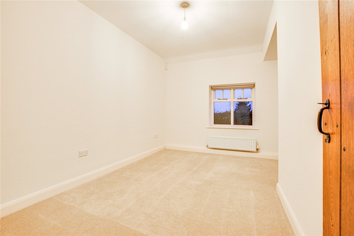 3 bedroom , Bowden View Lane, Mere WA16 - Let Agreed