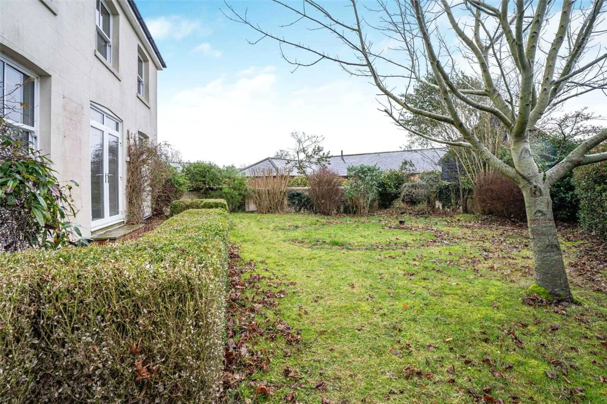 4 bedroom house, Cudsdens Court, Great Missenden HP16 - Available