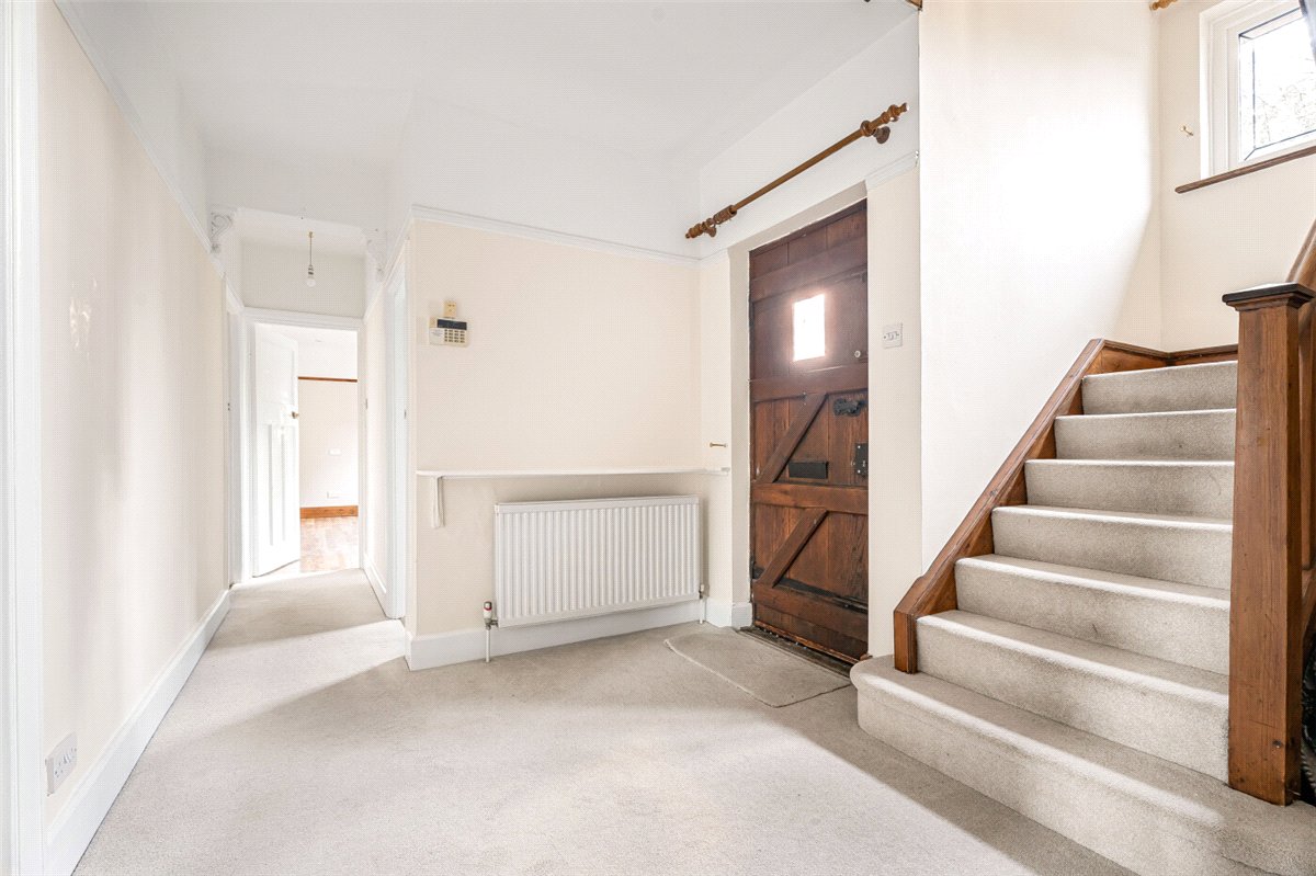 5 bedroom house, Ellesborough Road, Wendover HP22 - Let Agreed