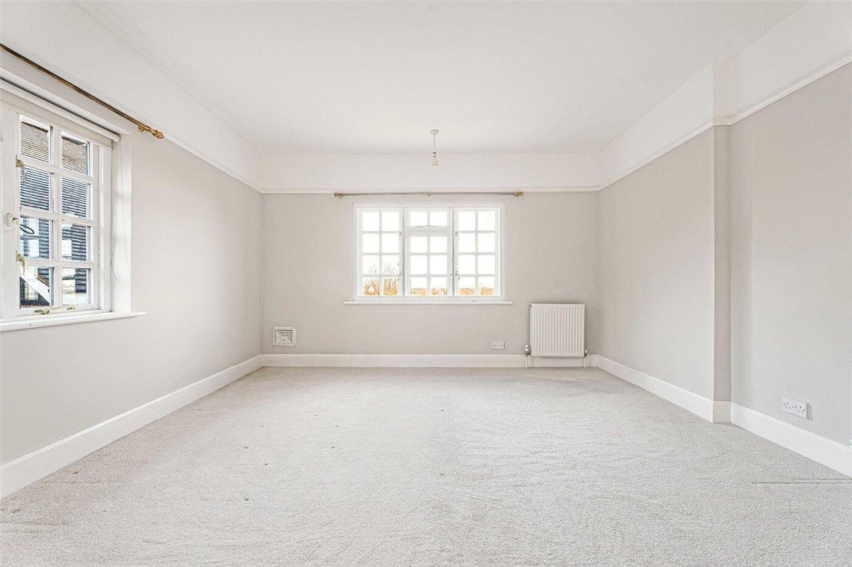 5 bedroom house, Ellesborough Road, Wendover HP22 - Let Agreed