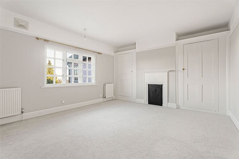 5 bedroom house, Ellesborough Road, Wendover HP22 - Let Agreed