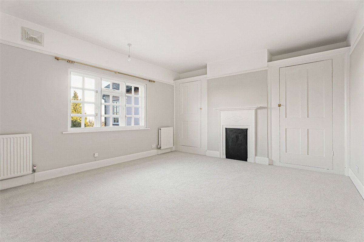 5 bedroom house, Ellesborough Road, Wendover HP22 - Let Agreed