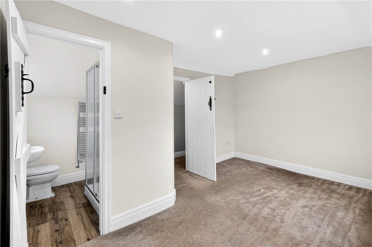 5 bedroom house, Shaw Lane, Hanch WS13 - Available