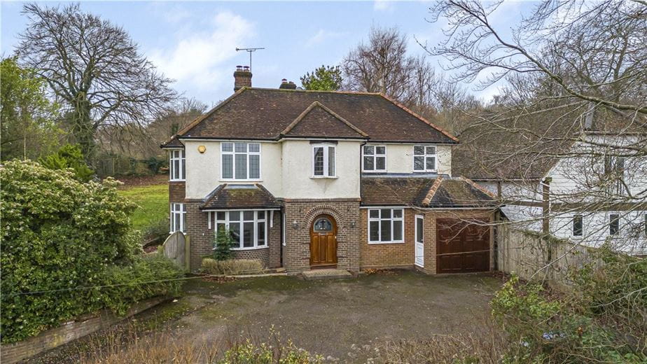 5 bedroom house, Ellesborough Road, Wendover HP22 - Let Agreed