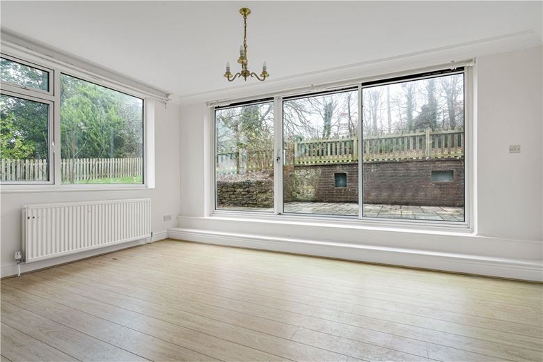 5 bedroom house, Ellesborough Road, Wendover HP22 - Let Agreed