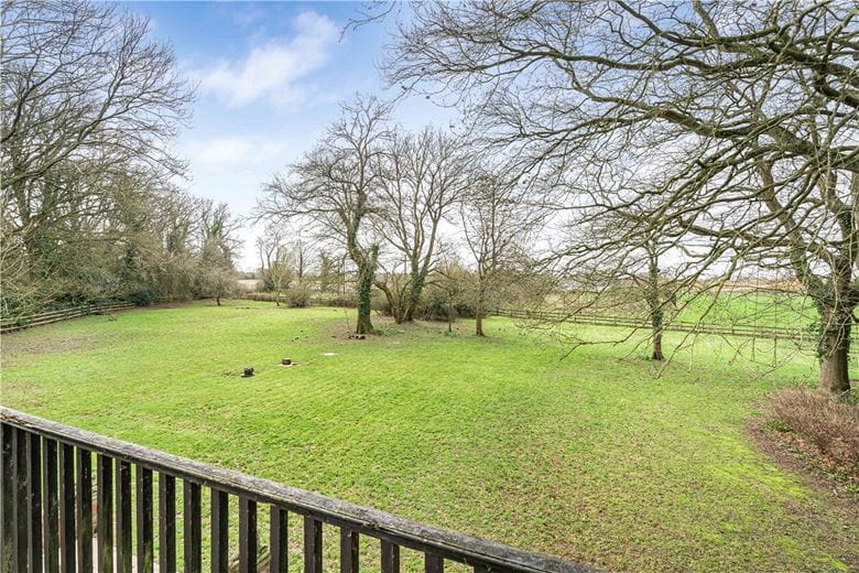 4 bedroom house, Potter Row, Great Missenden HP16 - Available