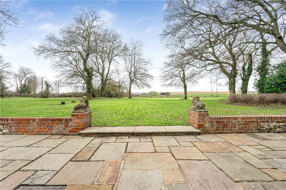 4 bedroom house, Potter Row, Great Missenden HP16 - Available