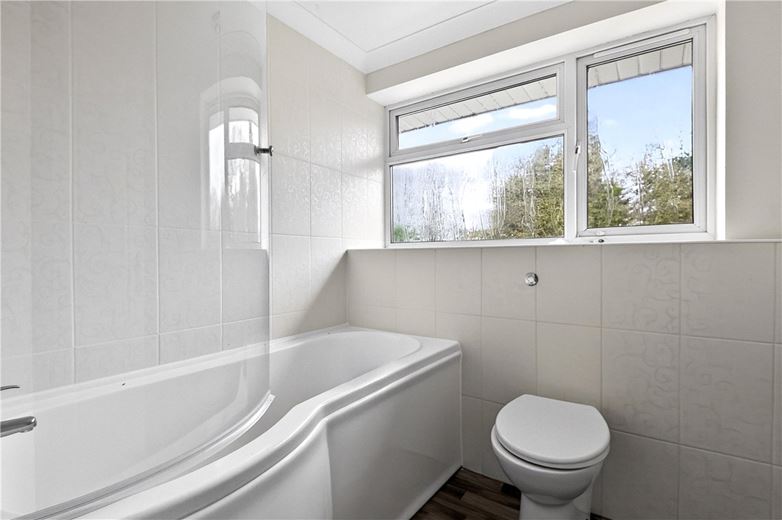 4 bedroom house, Kingsbury Road, Marston B76 - Available