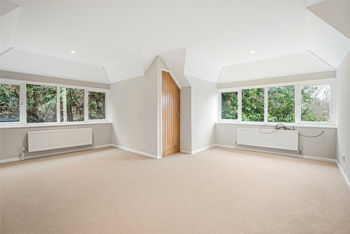 5 bedroom house, Bottom House Farm Lane, Chalfont St. Giles HP8 - Available