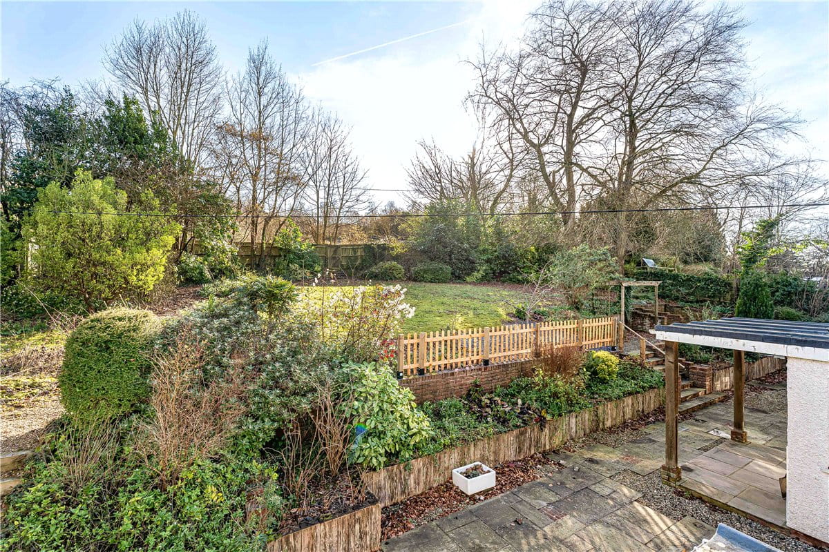 6 bedroom house, Ellesborough Road, Wendover HP22 - Let Agreed