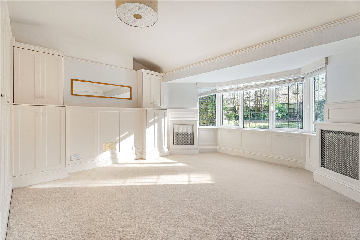 6 bedroom house, Ellesborough Road, Wendover HP22 - Let Agreed