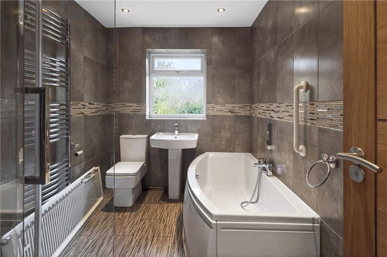 3 bedroom bungalow, Cromwell Close, Hopton ST18 - Let Agreed