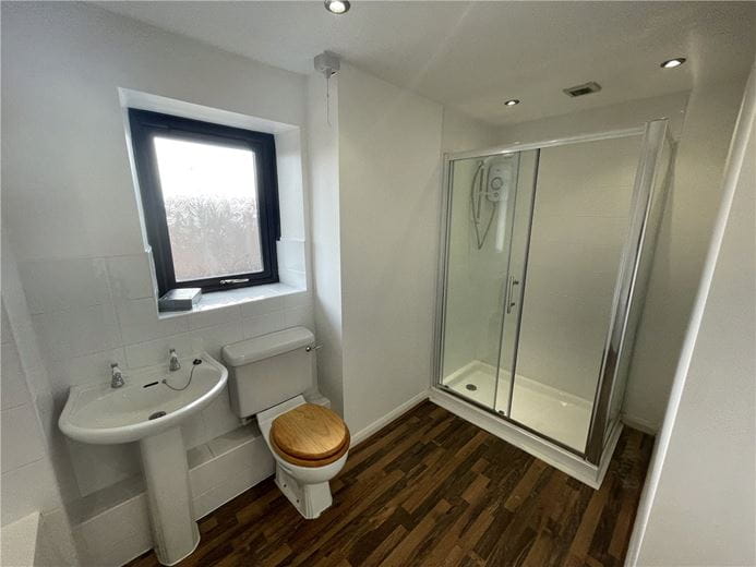 3 bedroom house, Bolsover Road, Woodthorpe S43 - Available