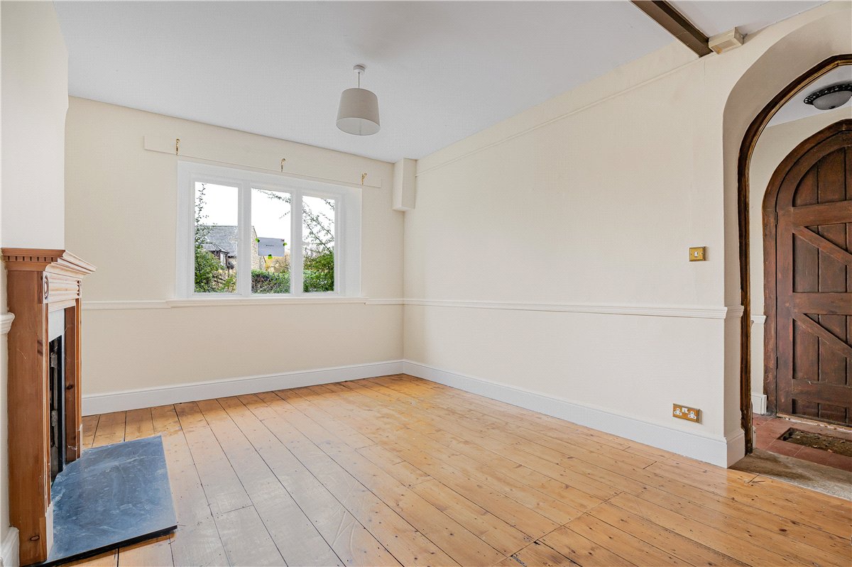 9 bedroom house, Turweston, Brackley NN13 - Available