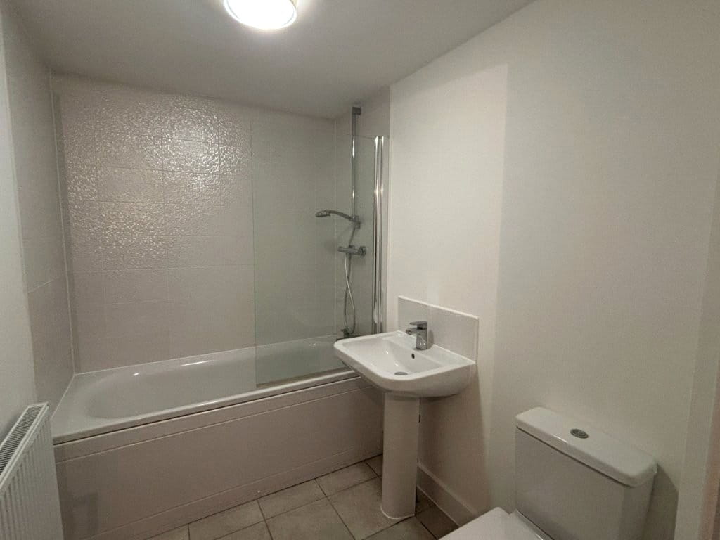 5 bedroom house, Comelybank Drive, Mexborough S64 - Let Agreed