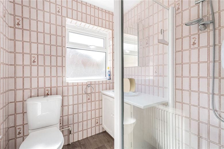 4 bedroom bungalow, London Road, Wendover HP22 - Available