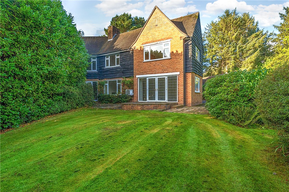 4 bedroom house, Whitmore Heath, Newcastle ST5 - Available