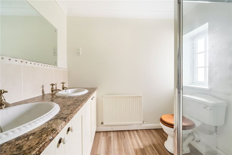 4 bedroom house, Ballinger Road, South Heath HP16 - Let Agreed