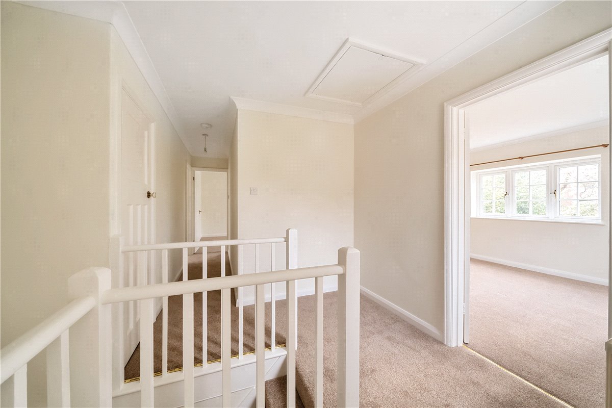 4 bedroom house, Ballinger Road, South Heath HP16 - Let Agreed