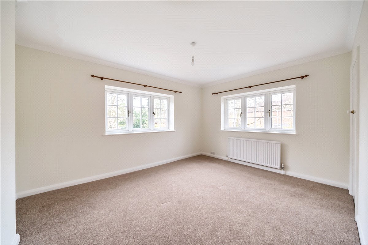 4 bedroom house, Ballinger Road, South Heath HP16 - Let Agreed